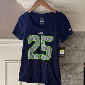 Nike Women's NFL Seahawks Tee
